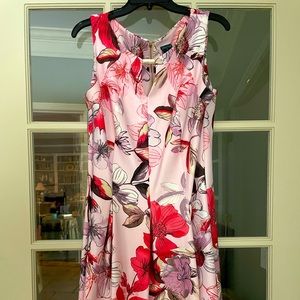 Perfect for summer floral fit and flare dress.